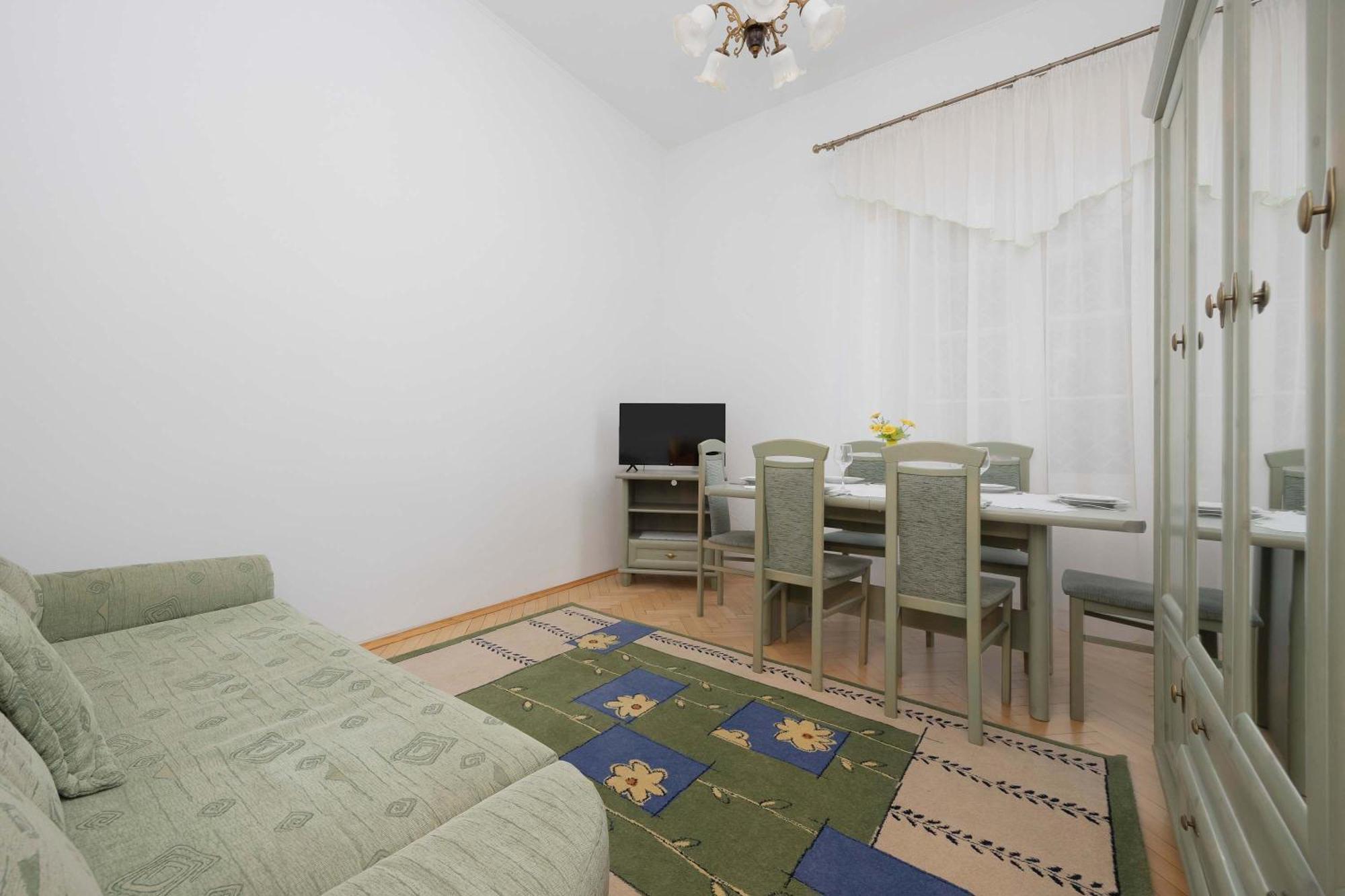 Nowy Swiat W Centrum Warszawy By Renters